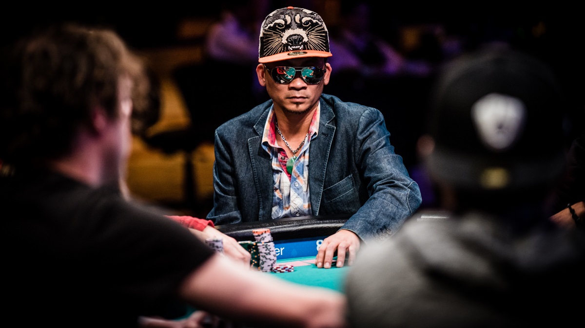 poker dress final table 